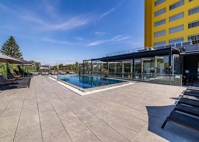 Hotel Aura Design&Garden Pool Prag